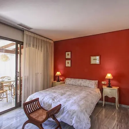 Apartment 1081 - Golden Jacuzzi *