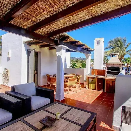 1081 - Golden Jacuzzi Apartment Marbella