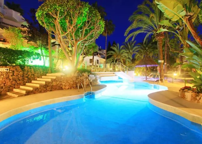 Appartement 1081 - Golden Jacuzzi Marbella